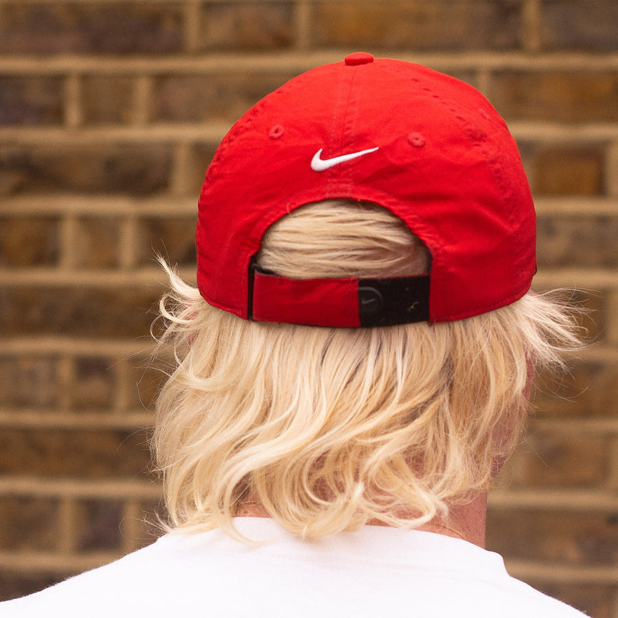 Nike Embroidered Swoosh Cap in Red and White