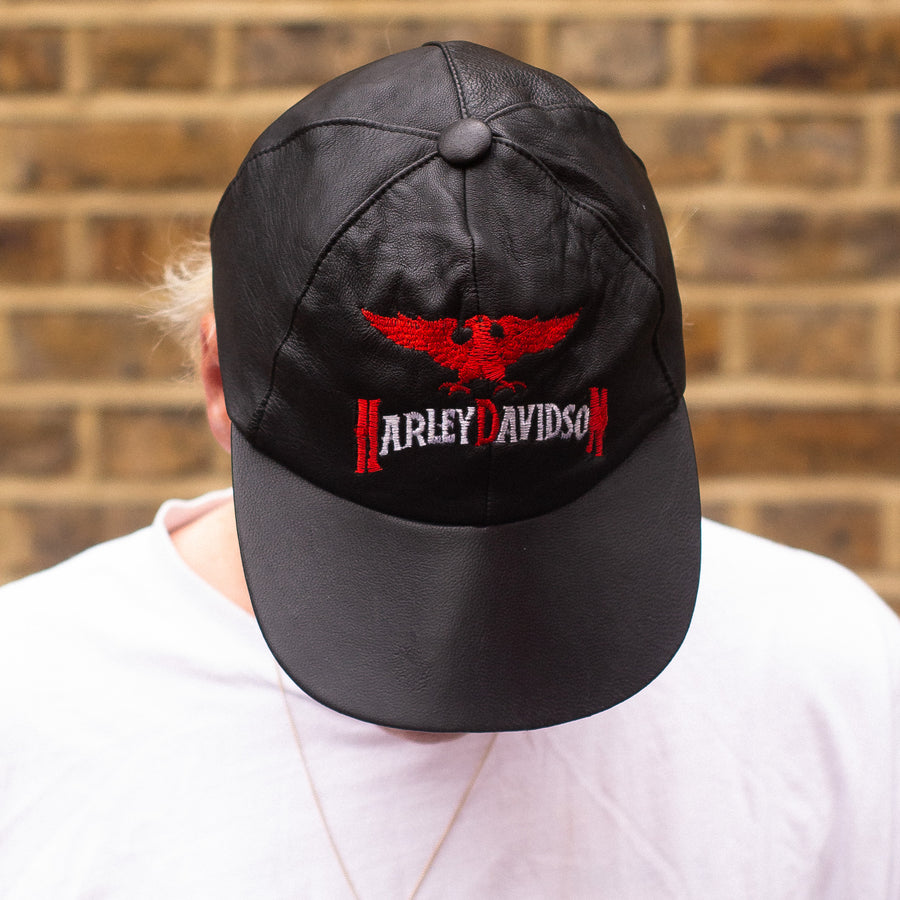 Harley Davidson 90's Embroidered Spellout Leather Cap in Black, White and Red