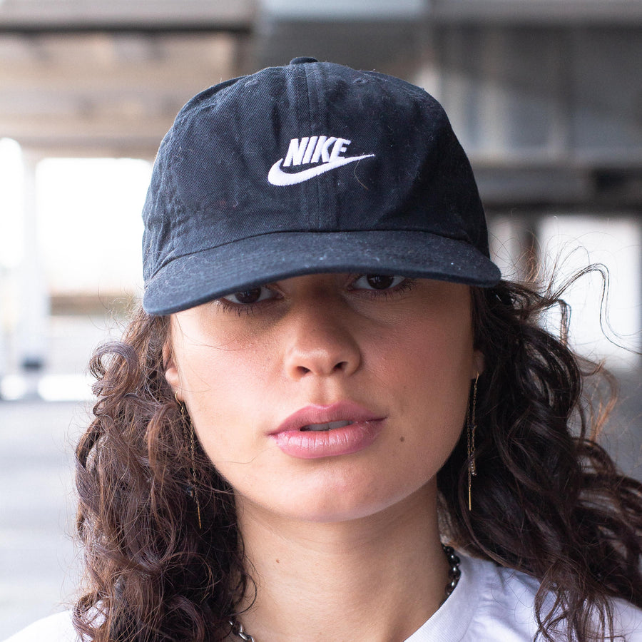 Nike Embroidered Spellout Cap in Black and White