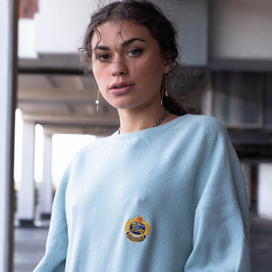 Burberrys 90's Embroidered Crest Knitted Jumper in Baby Blue