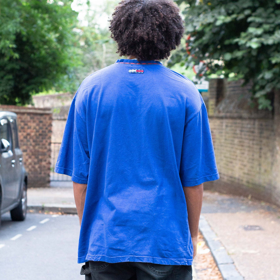 Tommy Hilfiger 90's Embroidered Logo T-Shirt in a Royal Blue