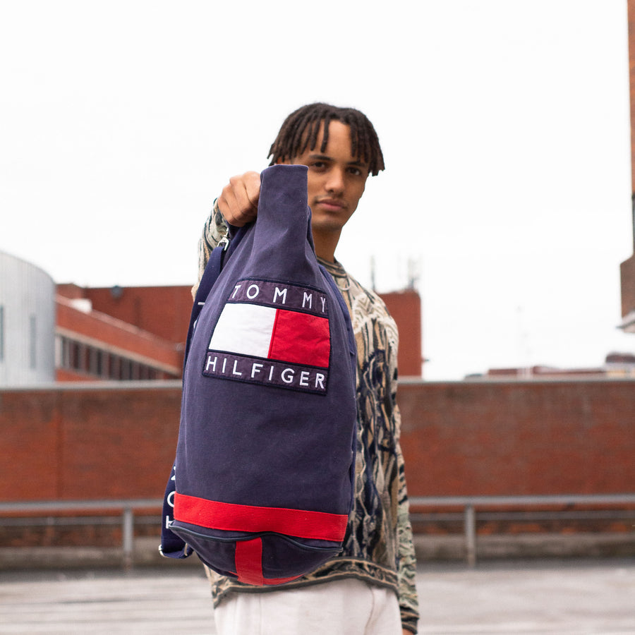 Tommy Hilfiger 90's One Strap Bag in Navy, Red and White