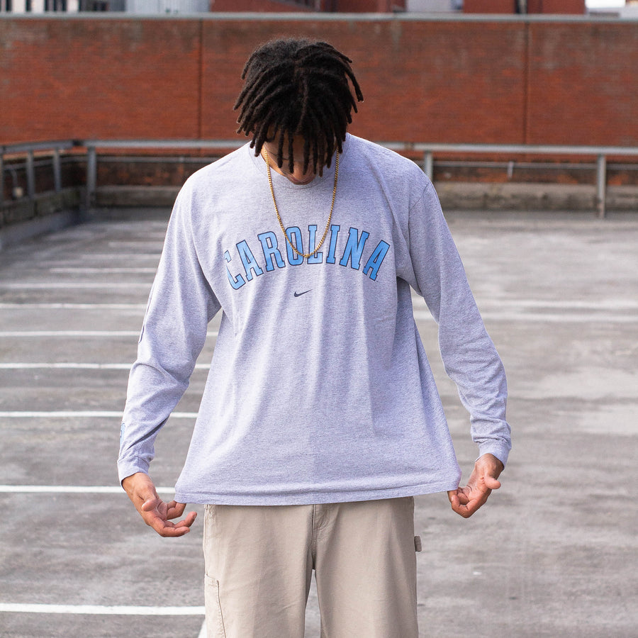 Nike Late 90's / Eaerly 00's North Carolina University Central Swoosh Long Sleeve T-Shirt in Grey and Blue