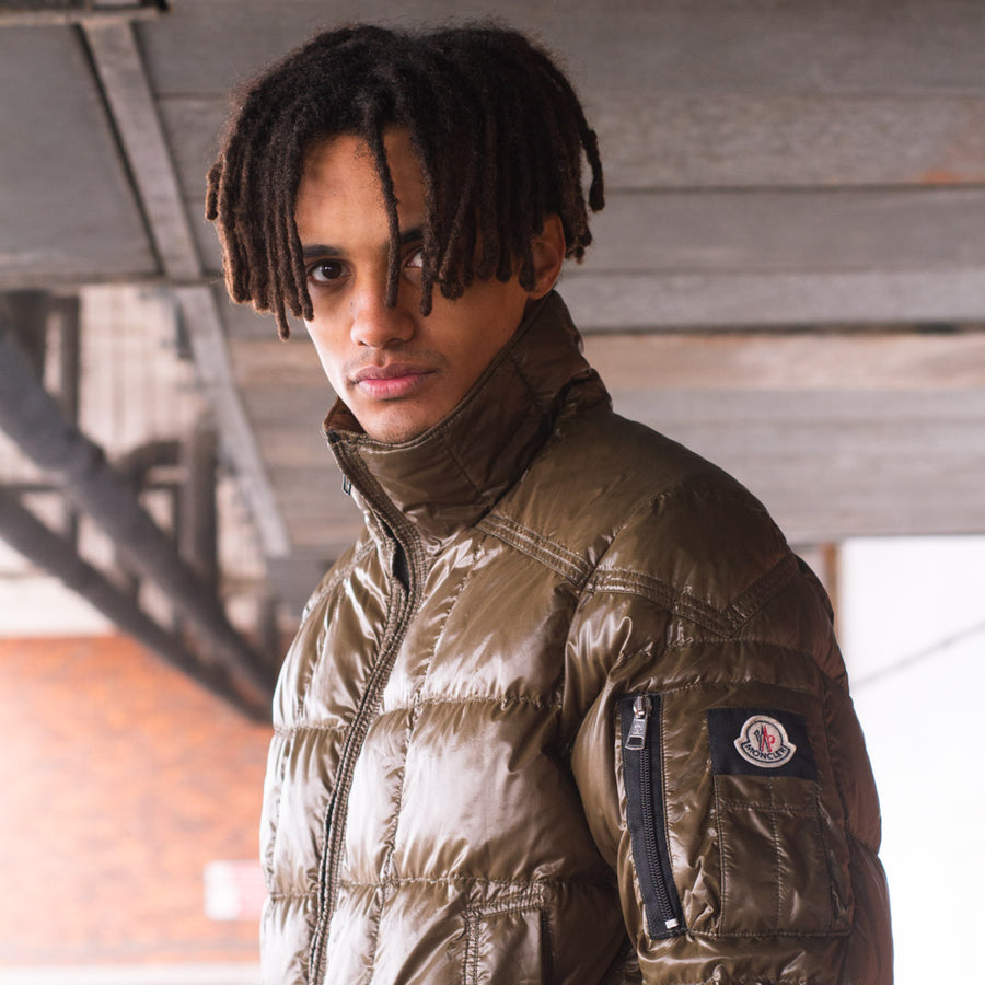Moncler Auburn Logo Down Puffer Jacket in Green and black