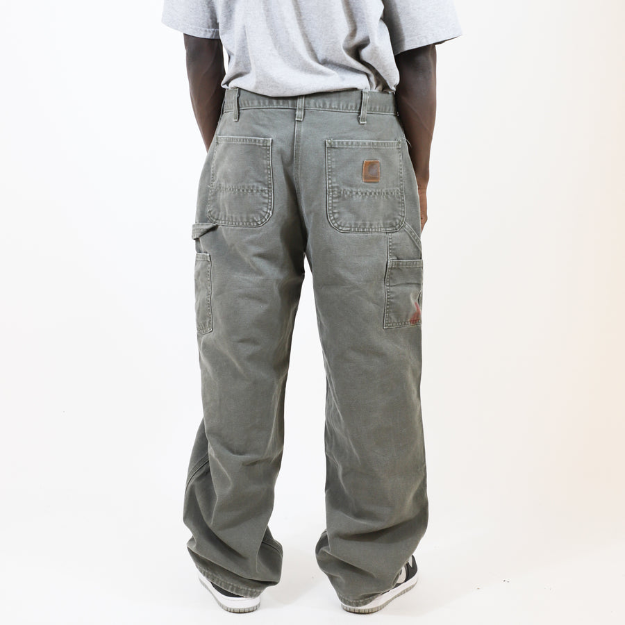 Carhartt 90's Leather Back Pocket Logo Carpenter Jeans in Dark Grey