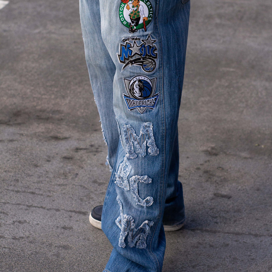 NBA 90's Embroiderd Team Logo Straight Legged Jeans in Blue