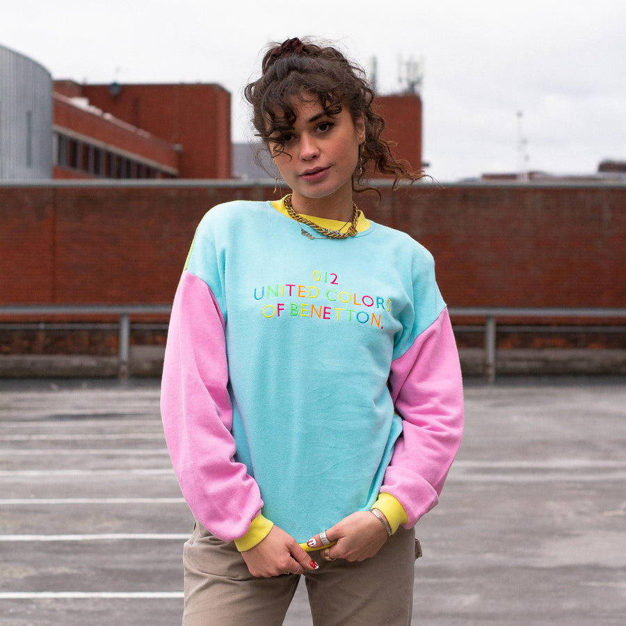 United Colors of Benetton 90's Embroidered Spellout Sweatshirt in a Pastel Multicolour