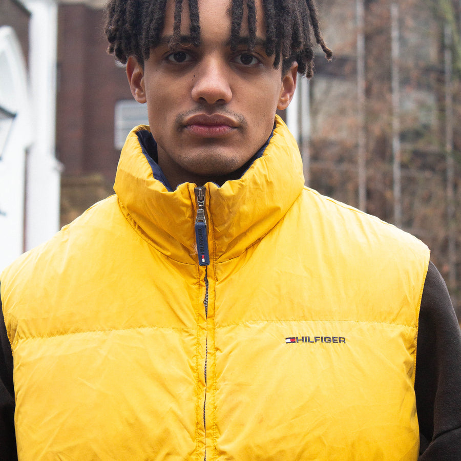 Tommy Hilfiger Embroidered Spellout Down Puffer Gilet in Yellow and Black